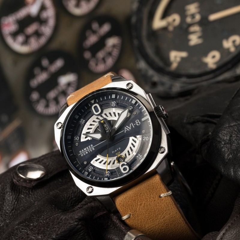 AV-4057-02  кварцевые наручные часы AVI-8 "Hawker Hunter"  AV-4057-02