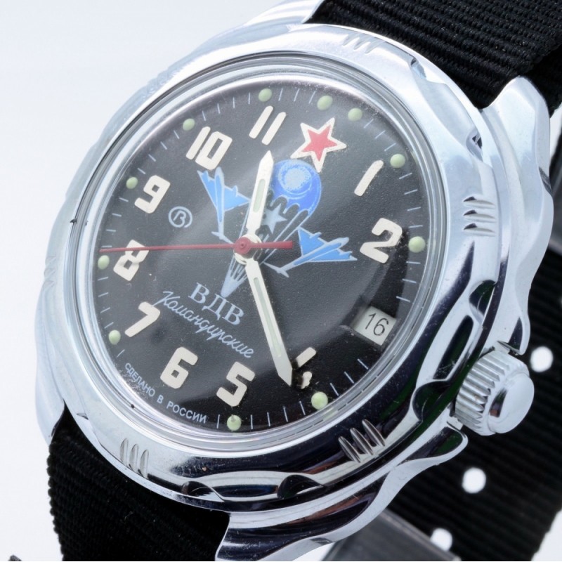 211288  механические наручные часы Восток "Командирские" логотип ВДВ  211288