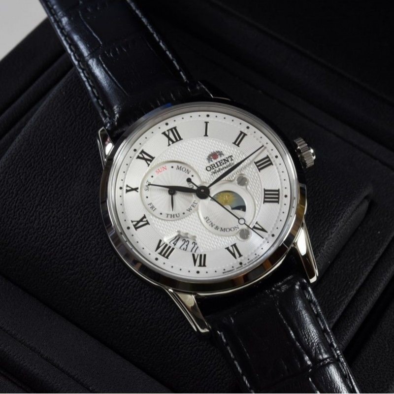 FAK00002S0  механические наручные часы Orient с сапфировым стеклом FAK00002S0