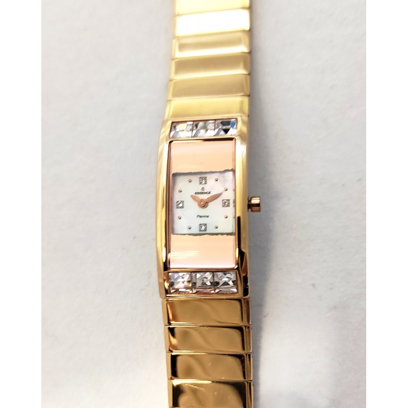 D525.420  кварцевые наручные часы Essence "Femme"  D525.420