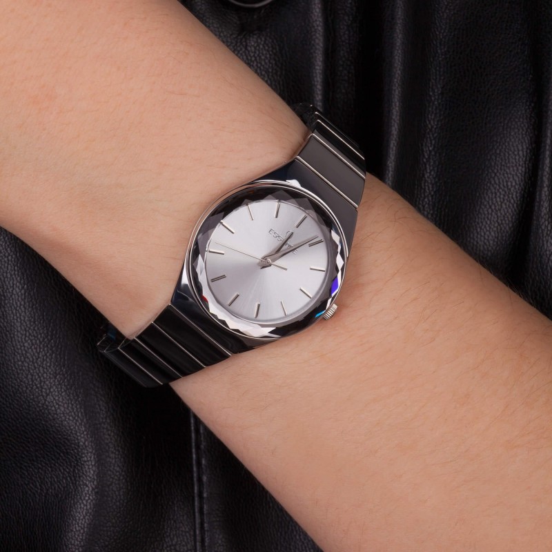 D1128.330  кварцевые наручные часы Essence  D1128.330