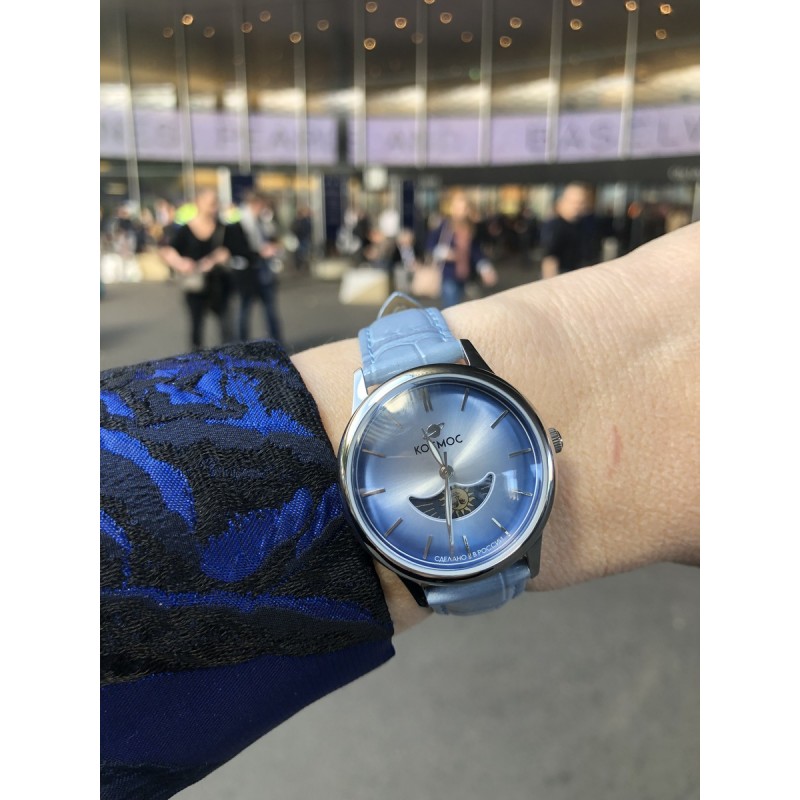 K 617.19.39 russian Lady's watch кварцевый wrist watches космос "солнце и луна"  K 617.19.39