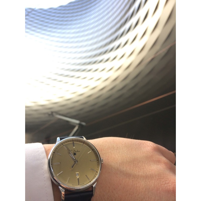 D 821.11.34  кварцевые наручные часы L
