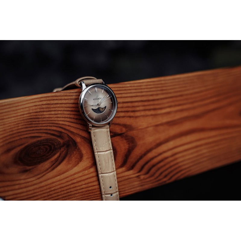 K 617.12.32 russian Lady's watch кварцевый wrist watches космос "солнце и луна"  K 617.12.32