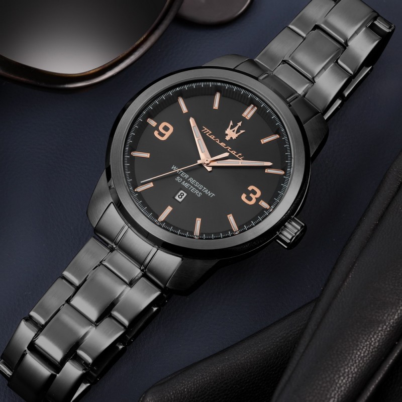 R8853121008  кварцевые наручные часы Maserati  R8853121008