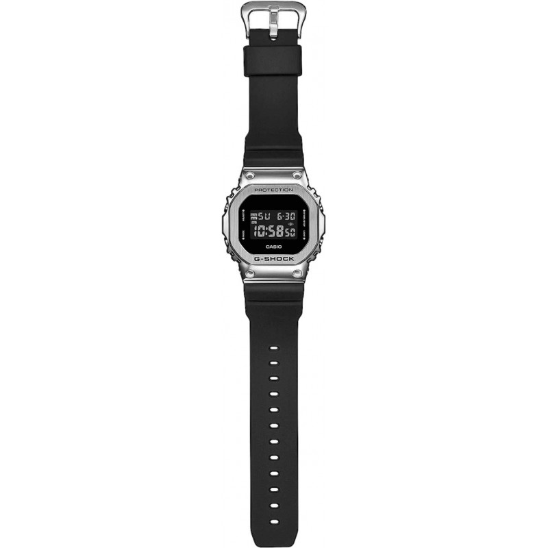 GM-5600-1ER  кварцевые наручные часы Casio "G-Shock"  GM-5600-1ER